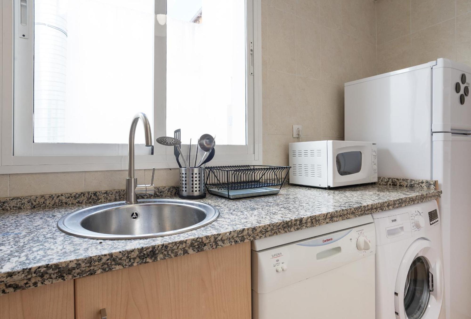 Apartamentos Tucan Malaga Ngoại thất bức ảnh