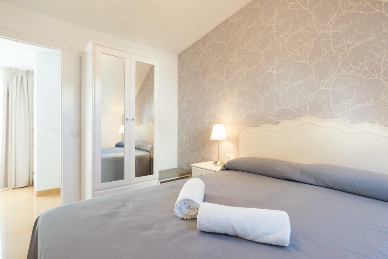 Apartamentos Tucan Malaga Ngoại thất bức ảnh