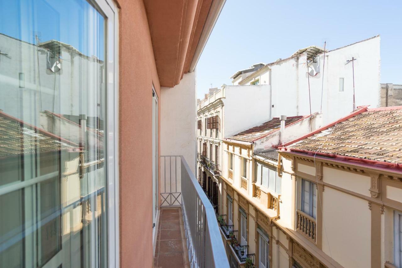 Apartamentos Tucan Malaga Ngoại thất bức ảnh